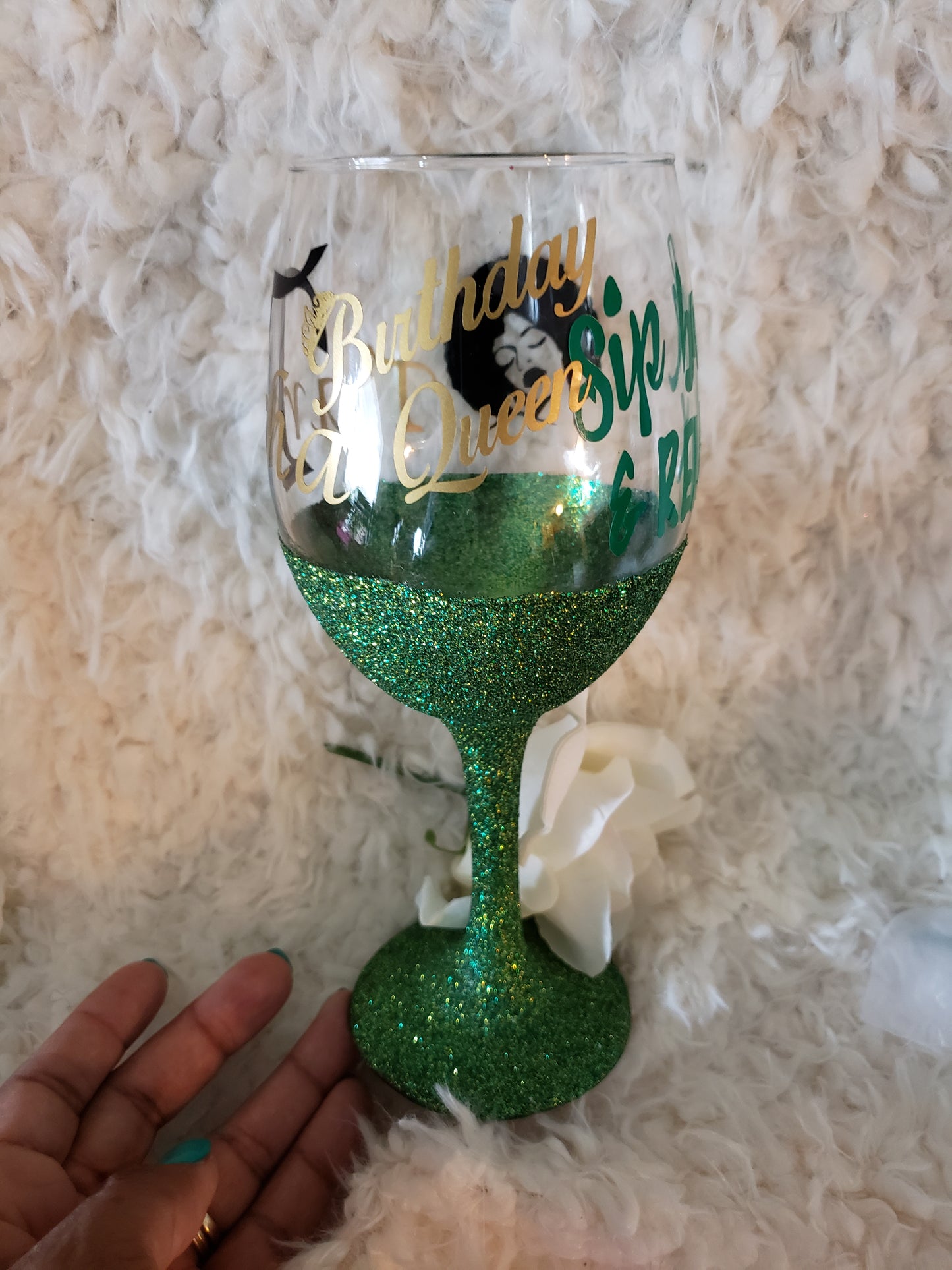20 oz. Personalized Glitter Wine "Sip Back & Relax"