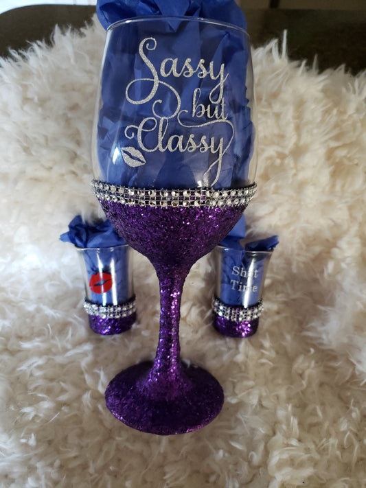 20 oz. Personalized Glitter Wine "Sassy but Classy" with shot glasses